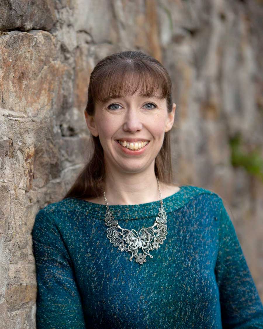 Naomi Wilkins, Canadian bookkeeper
